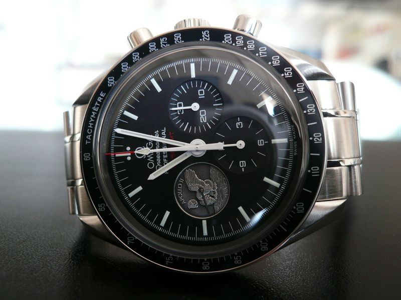 OMEGA MOONWATCH APOLLO 11
 	 
