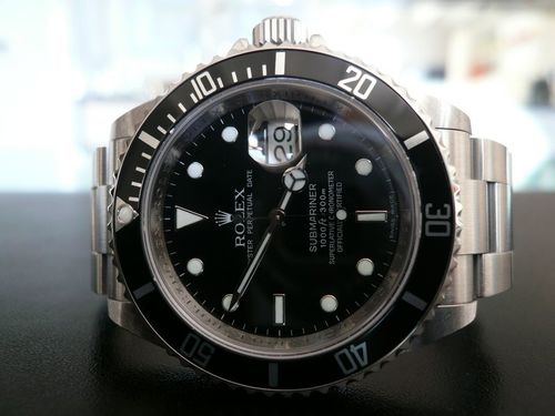 ROLEX SUBMARINER DATE