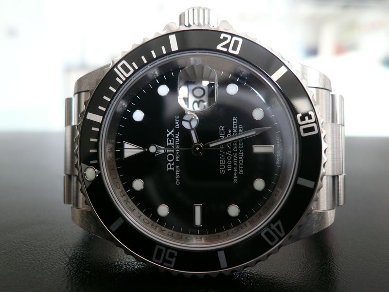 ROLEX SUBMARINER DATE
 	 
