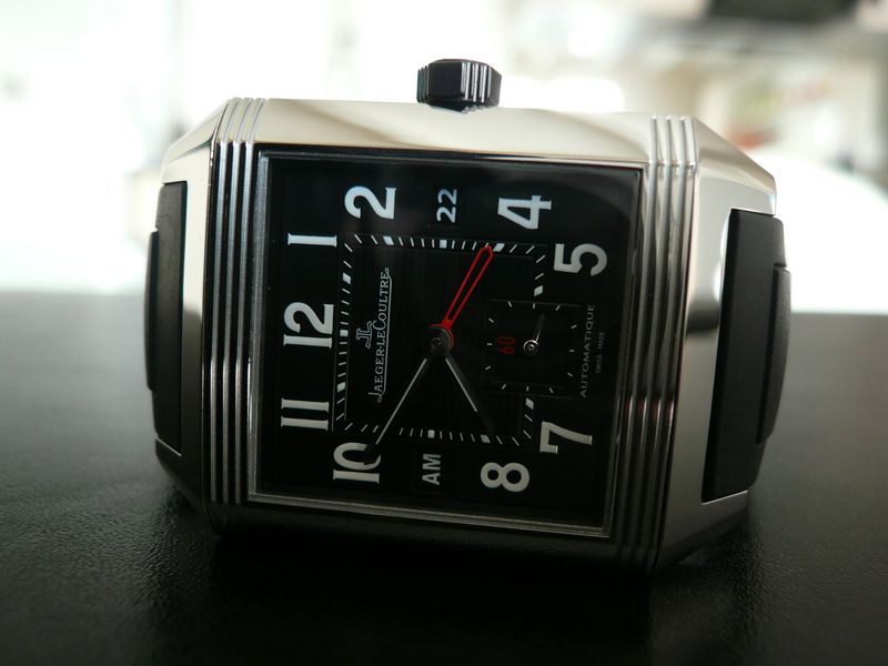 JAEGER LECOULTRE REVERSO SQUADRA HOMETIME BLACK
 	 
