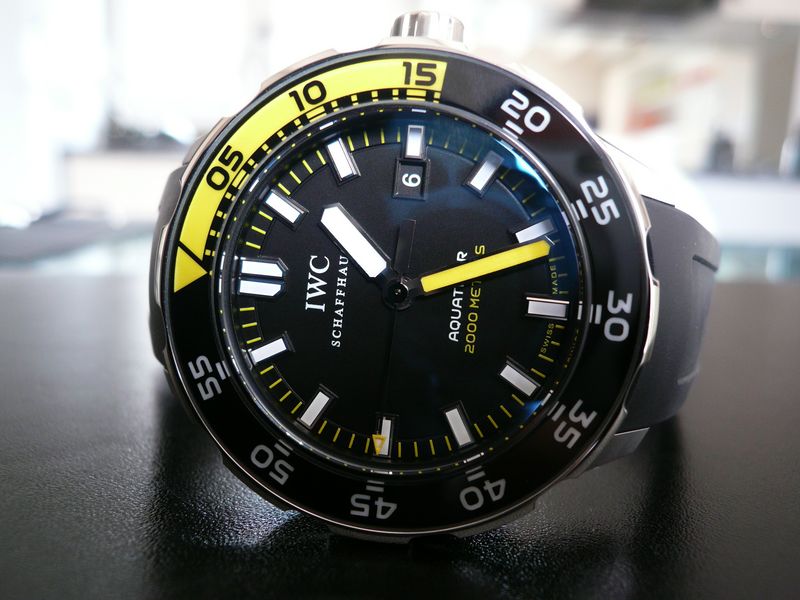 IWC AQUATIMER AUTOMATIC 2000
 	 
