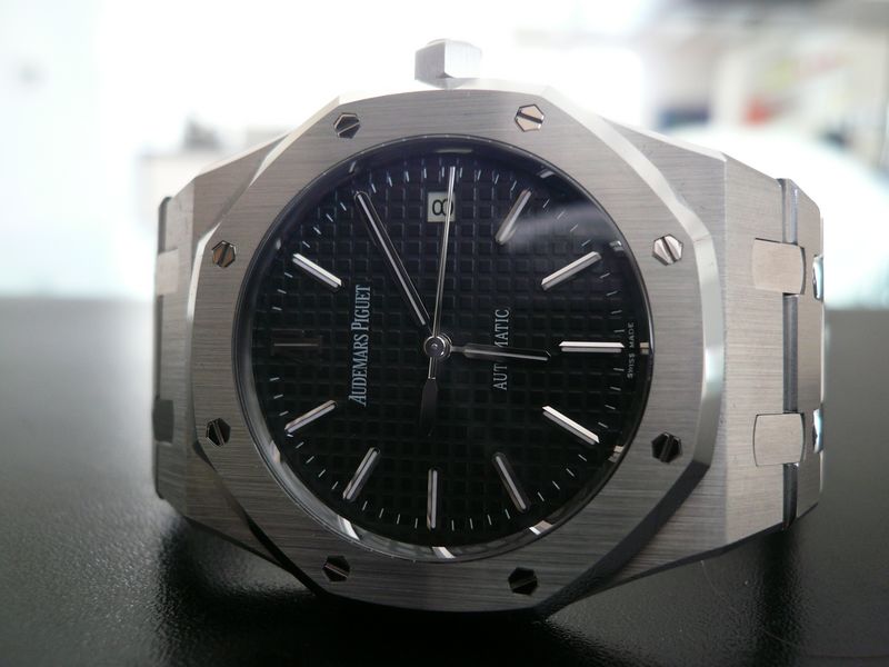 AUDEMARS PIGUET ROYAL OAK
 	 
