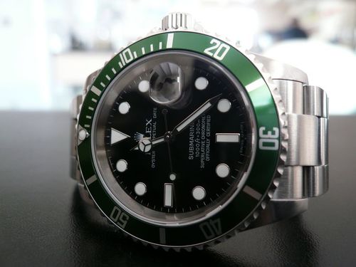 ROLEX SUBMARINER DATE LUNETTE VERTE