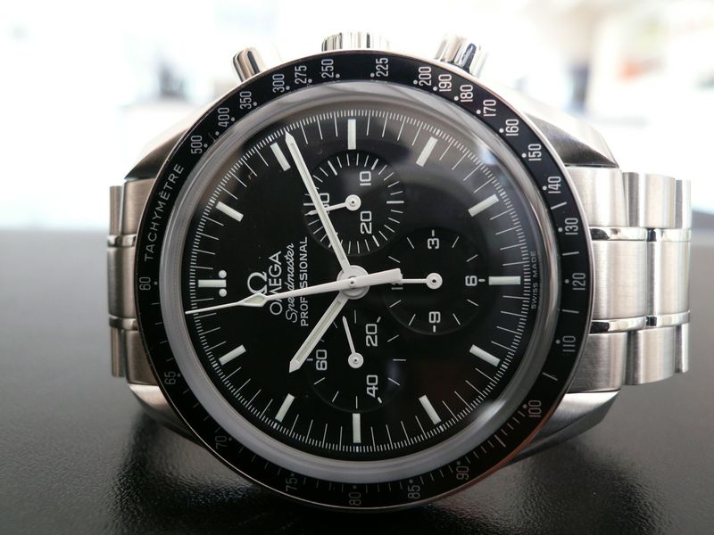 OMEGA SPEEDMASTER MOONWATCH
 	 
