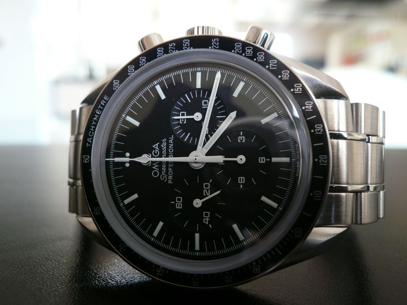 OMEGA SPEEDMASTER MOONWATCH
 	 
