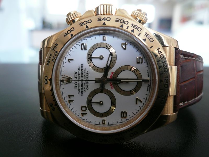 ROLEX DAYTONA OR JAUNE
 	 
