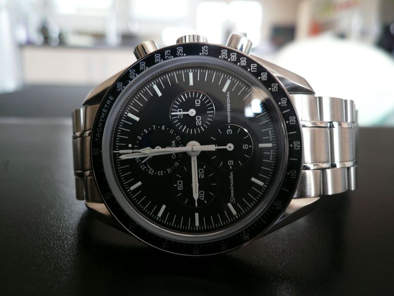 OMEGA SPEEDMASTER MOONPHASE
 	 
