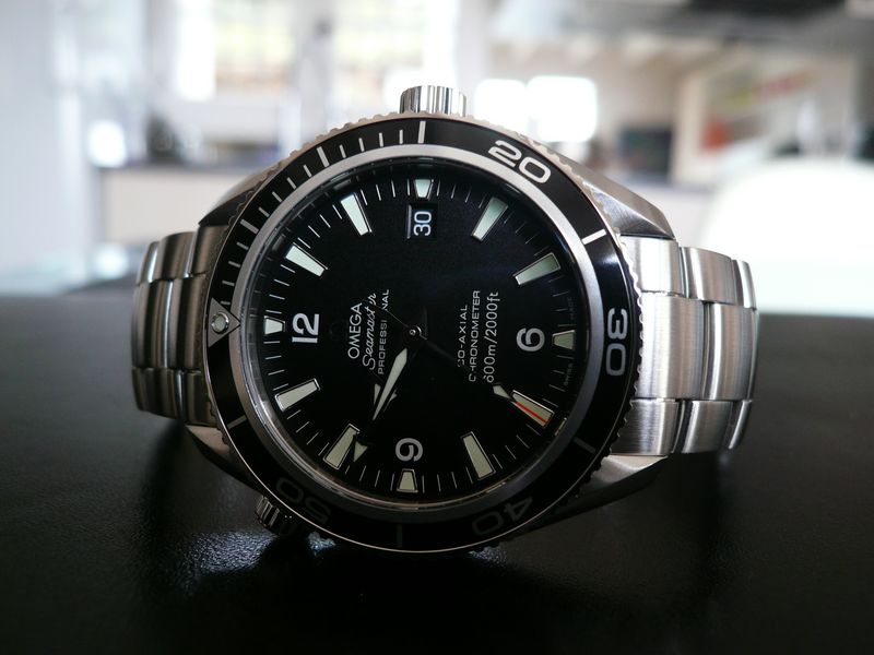 OMEGA SEAMASTER PLANET OCEAN 42mm
 	 
