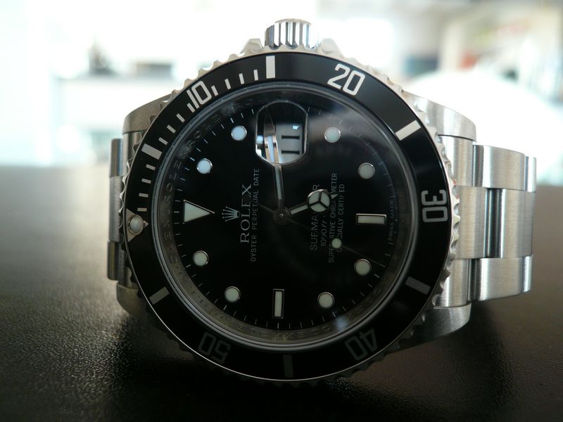 ROLEX SUBMARINER DATE -SERIE G-
 	 
