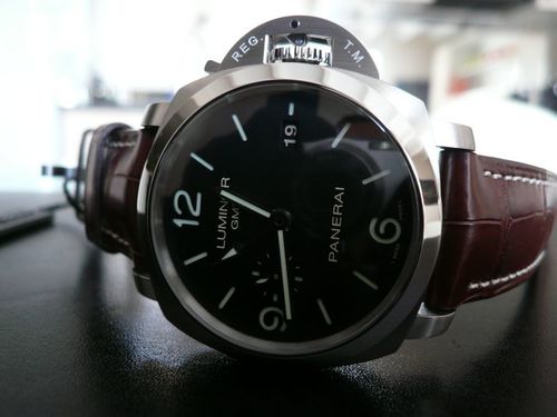 PANERAI LUMINOR 1950 3 DAYS GMT