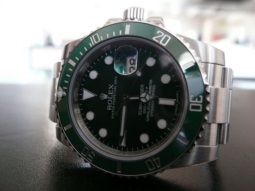 ROLEX SUBMARINER DATE CERAMIQUE LUNETTE VERTE