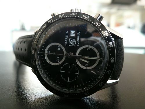 TAG HEUER CARRERA