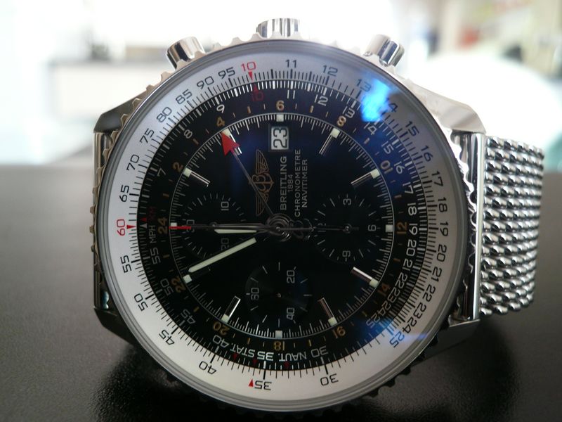 BREITLING NAVITIMER WORLD
 	 
