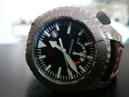 GIRARD-PERREGAUX SEA HAWK II PRO 3000M