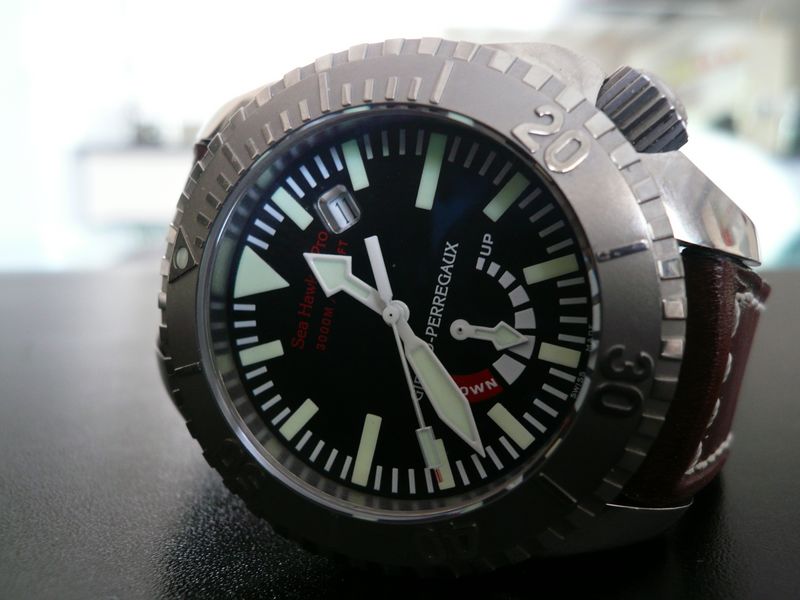 GIRARD-PERREGAUX SEA HAWK II PRO 3000M
 	 
