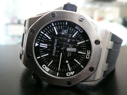 AUDEMARS PIGUET ROYAL OAK OFFSHORE DIVER