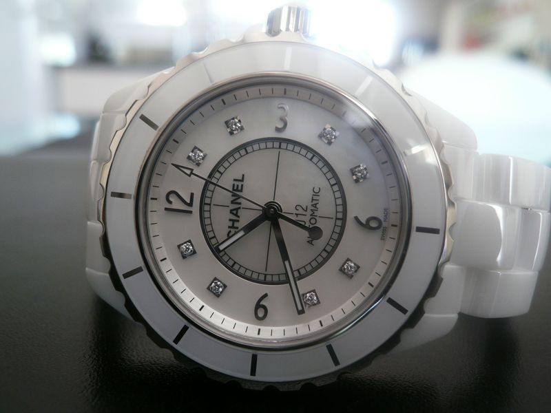 CHANEL J12 AUTOMATIC
 	 
