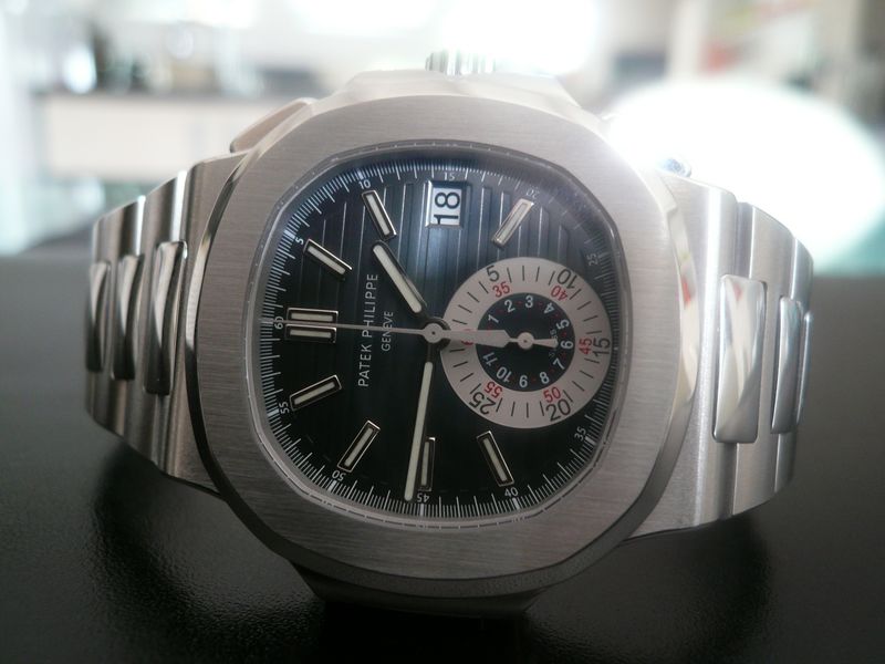 PATEK PHILIPPE NAUTILUS CHRONO
 	 
