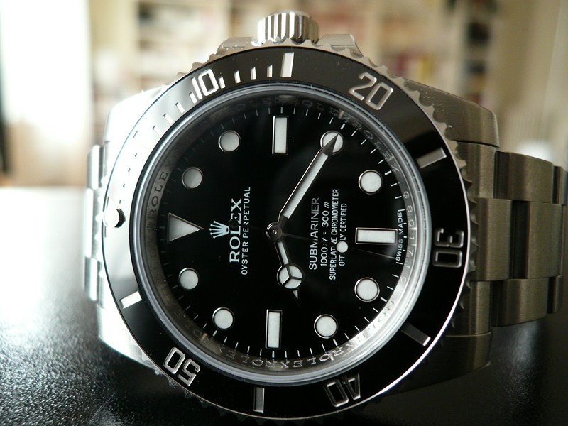 ROLEX SUBMARINER CERAMIQUE
 	 
