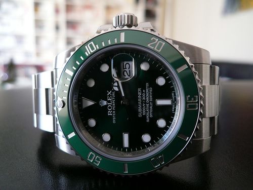 ROLEX SUBMARINER DATE CERAMIQUE LUNETTE VERTE