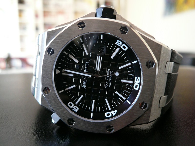 AUDEMARS PIGUET ROYAL OAK OFFSHORE DIVER
 	 
