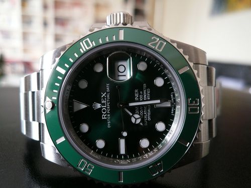 ROLEX SUBMARINER DATE CERAMIQUE LUNETTE VERTE