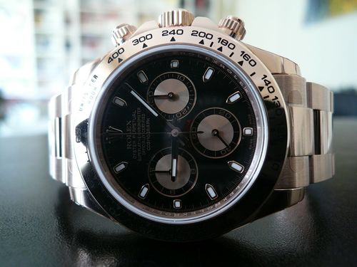 ROLEX DAYTONA OR ROSE