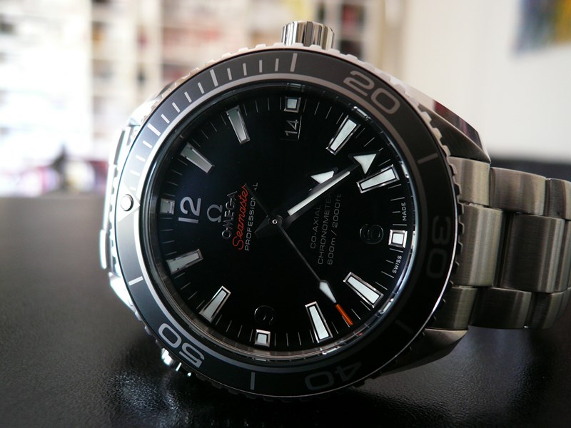 OMEGA SEAMASTER PLANET OCEAN 42 LUNETTE CERAMIQUE
 	 
