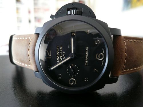 PANERAI LUMINOR 1950 3 DAYS GMT CERAMICA