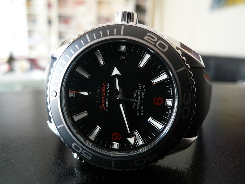OMEGA SEAMASTER PLANET OCEAN 42 LUNETTE CERAMIQUE
 	 

