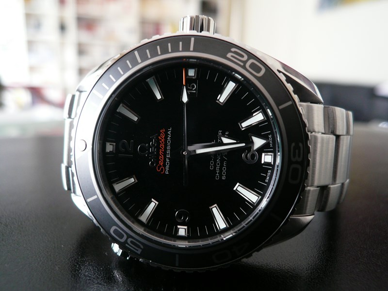 OMEGA SEAMASTER PLANET OCEAN 42 LUNETTE CERAMIQUE
 	 
