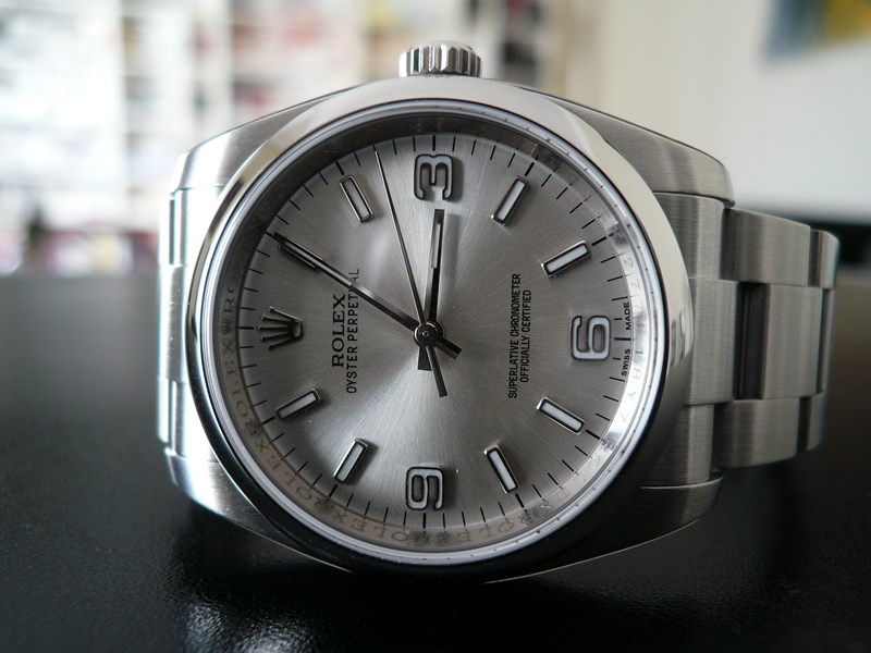 ROLEX OYSTER PERPETUAL
 	 
