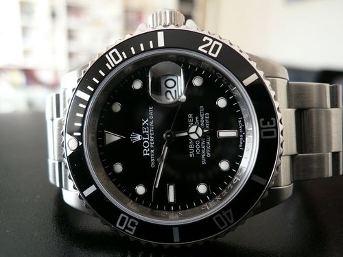 ROLEX SUBMARINER DATE