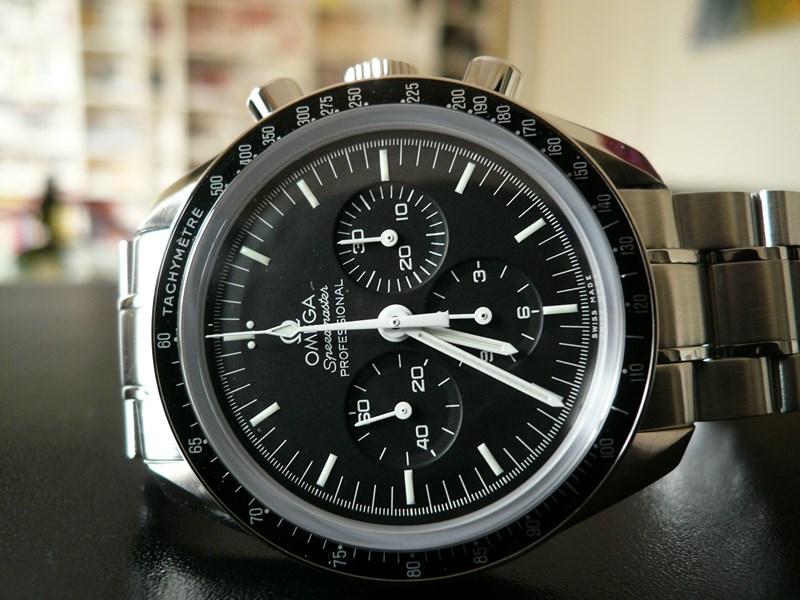 OMEGA SPEEDMASTER MOONWATCH
 	 
