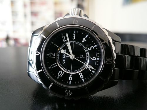 CHANEL J12 33mm