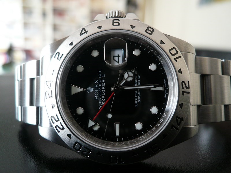 photo n°1 : ROLEX EXPLORER II 3186 ET REHAUT