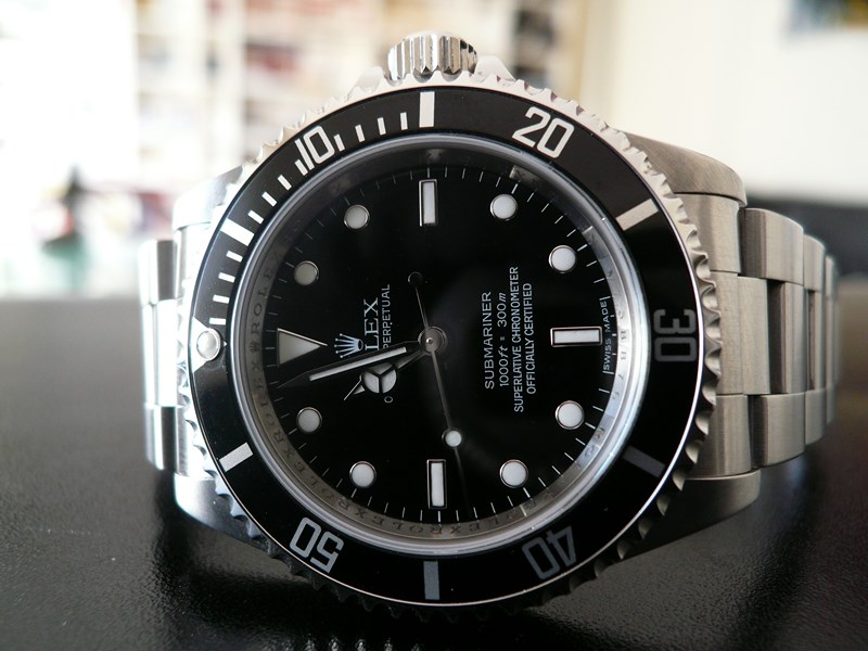 ROLEX SUBMARINER
 	 
