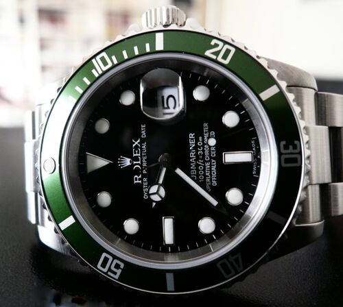 ROLEX SUBMARINER DATE LUNETTE VERTE