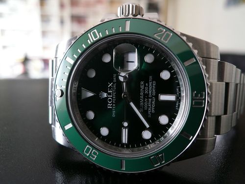 ROLEX SUBMARINER DATE CERAMIQUE LUNETTE VERTE