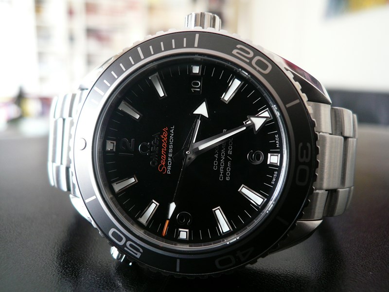 OMEGA SEAMASTER PLANET OCEAN 42 LUNETTE CERAMIQUE
 	 
