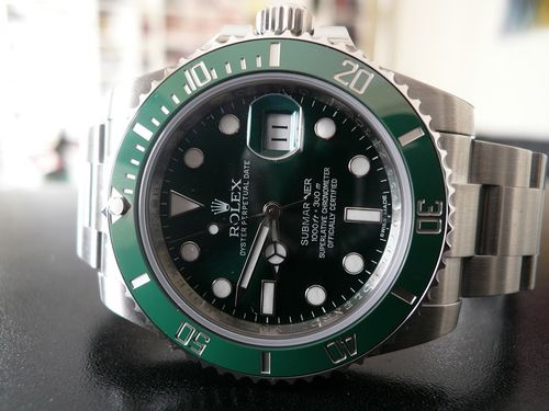 ROLEX SUBMARINER DATE CERAMIQUE LUNETTE VERTE