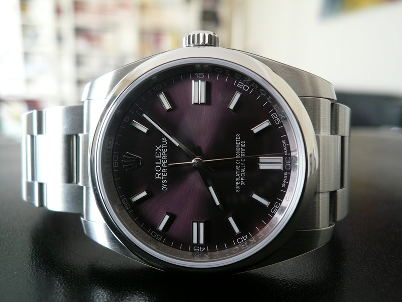 ROLEX OYSTER PERPETUAL
 	 
