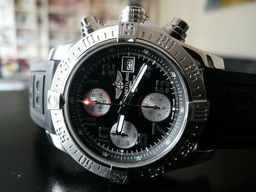 BREITLING AVENGER II