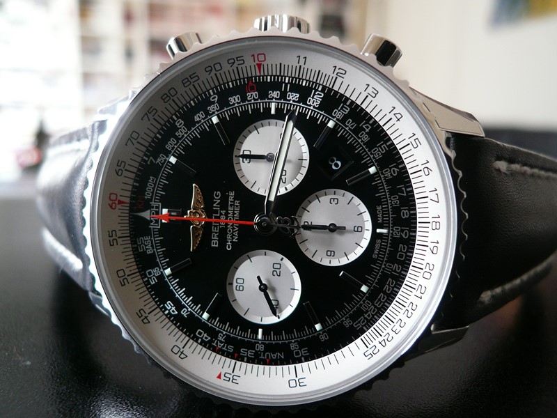 BREITLING NAVITIMER 01 46mm
 	 
