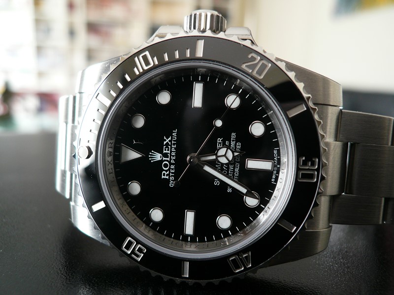 ROLEX SUBMARINER LUNETTE CERAMIQUE
 	 
