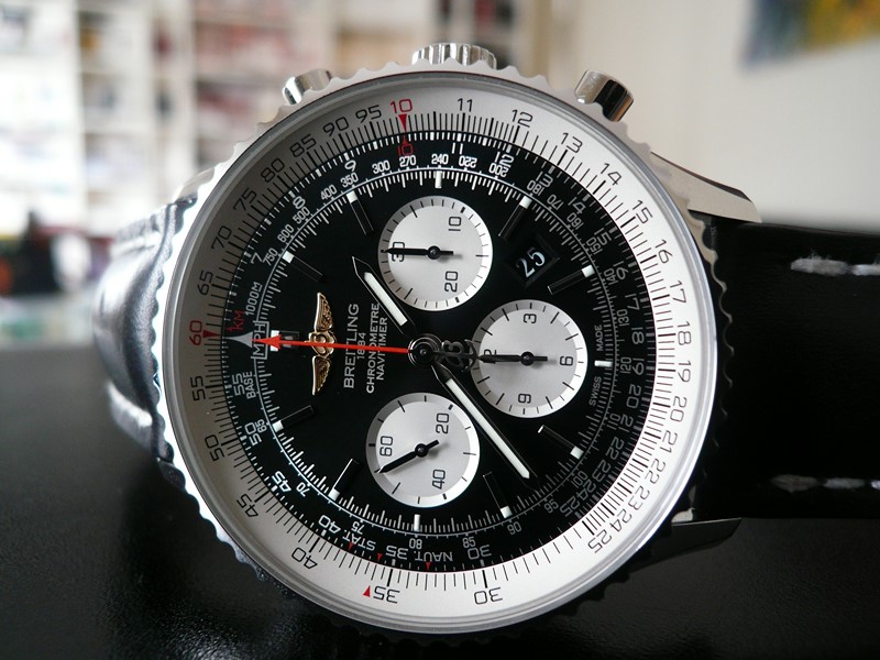 BREITLING NAVITIMER 01 46mm
 	 
