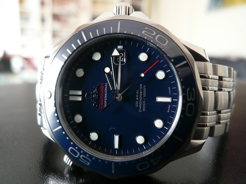 OMEGA SEAMASTER DIVER 300m
 	 
