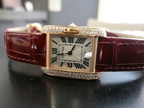 CARTIER TANK ANGLAISE