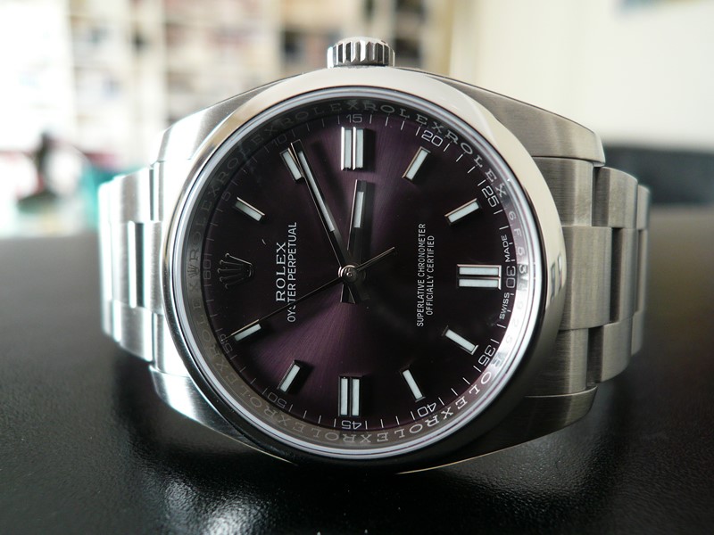 ROLEX OYSTER PERPETUAL
 	 
