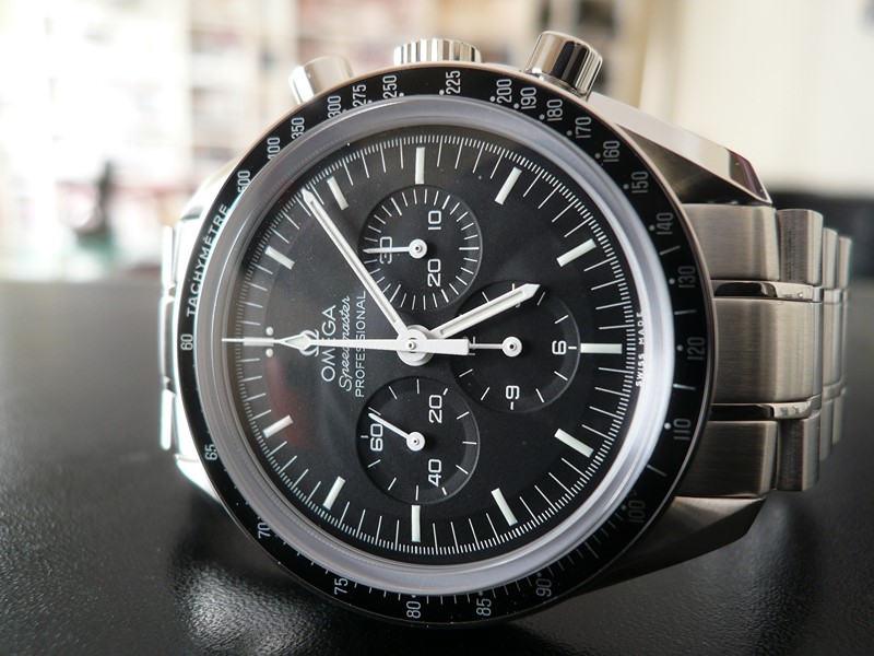 OMEGA SPEEDMASTER MOONWATCH
 	 
